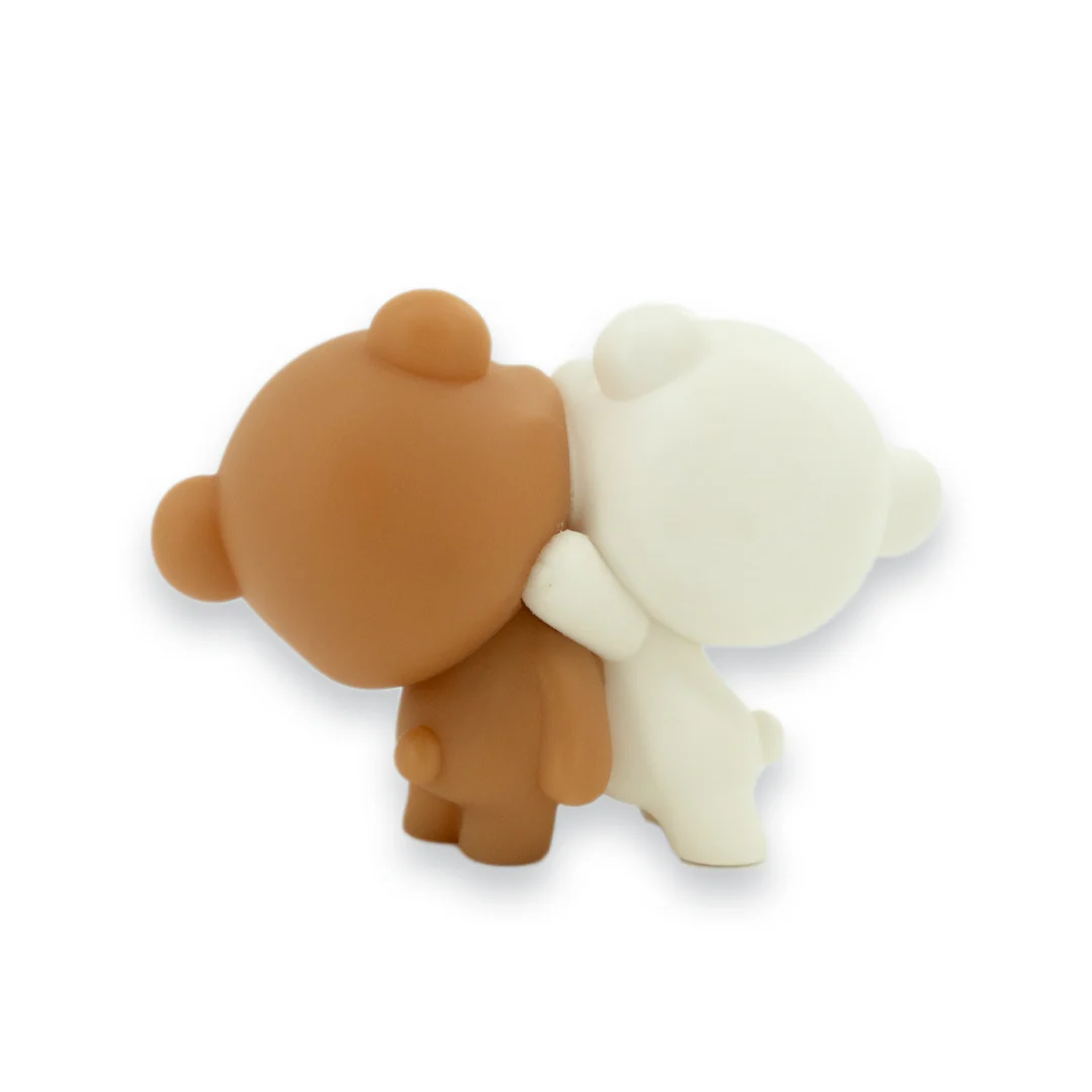 Milk Mocha Hugging Figurine - Image 9